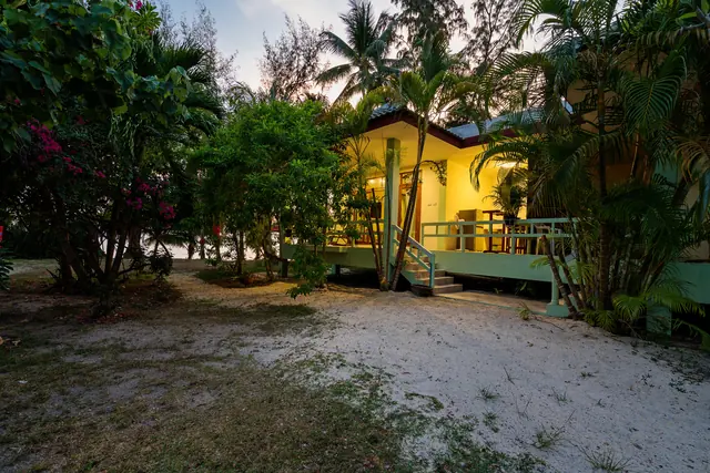The Beach at dusk, nestled among the palms, Green Heaven Bungalows, Ang Thong, Koh Samui