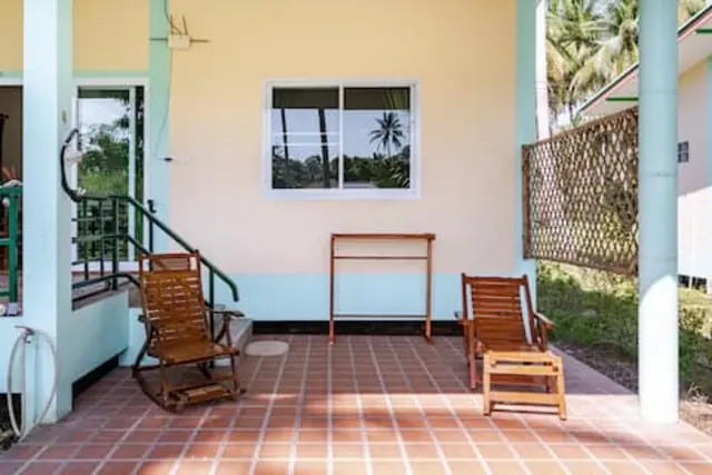 The second, quiet balcony facing the garden, Green Heaven Bungalows, Ang Thong, Koh Samui