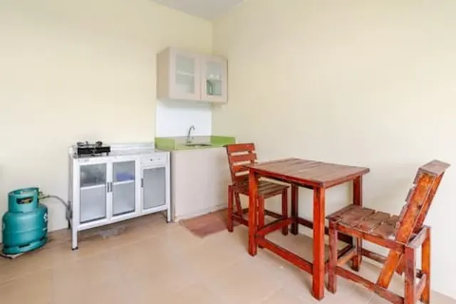 Outdoor kitchen for cooking your own meals, Green Heaven Bungalows, Ang Thong, Koh Samui
