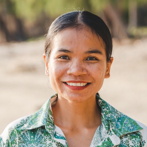 Pookie, host of Green Heaven Bungalows at Laem Yai Beach, Ang Thong, Koh Samui